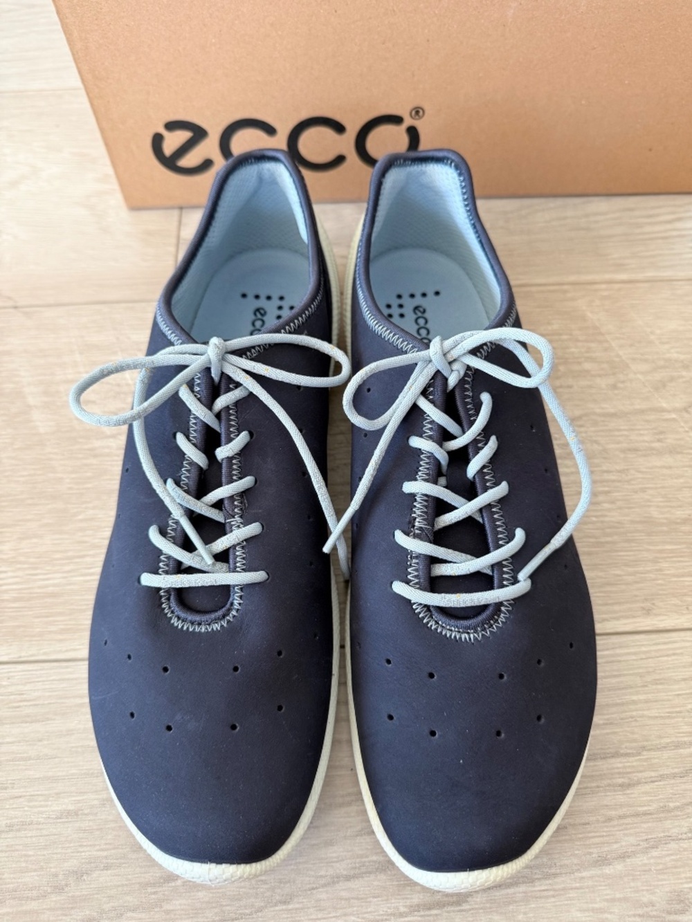 NWT ECCO BIOM Everyday Sneakers EU 42 | Navy Comfort Walking Shoes
